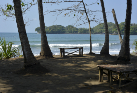 The view from VIlla Monyet, with the main break seen in the rear. 